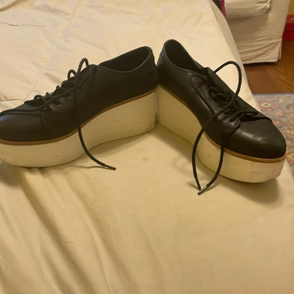 Steve Madden give yourself